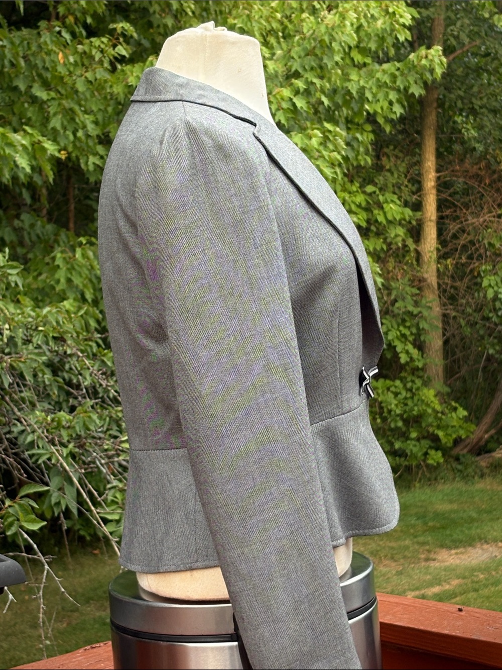 NWOT Tahari Gray Skirt Suit - Picture 3 of 10